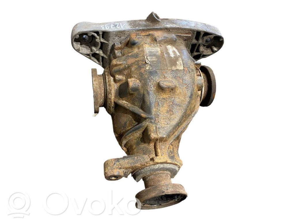 Aizmugurējais reduktors