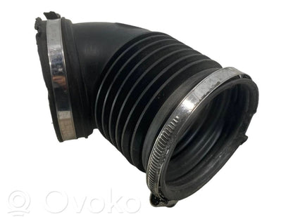 Šļūtene (-es) / caurule (-es)