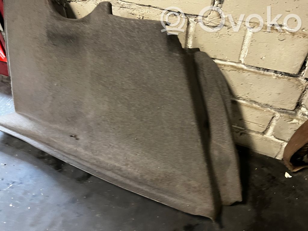 Side decorative trim panel
