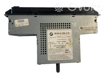 Radio / CD/DVD atskaņotājs / navigācija