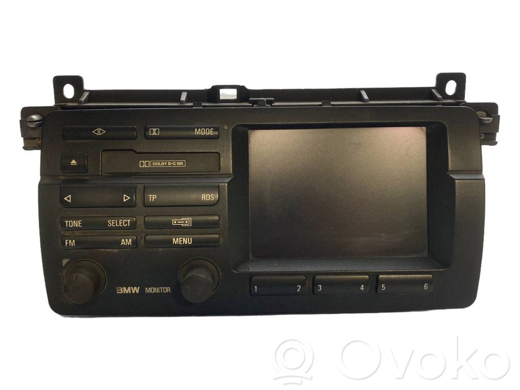 Radio / CD/DVD atskaņotājs / navigācija