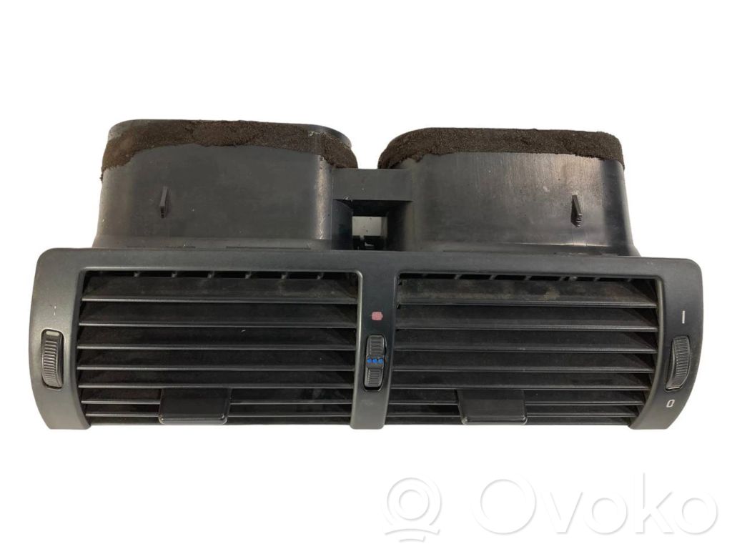 Centrālais gaisa ventilācijas režģis