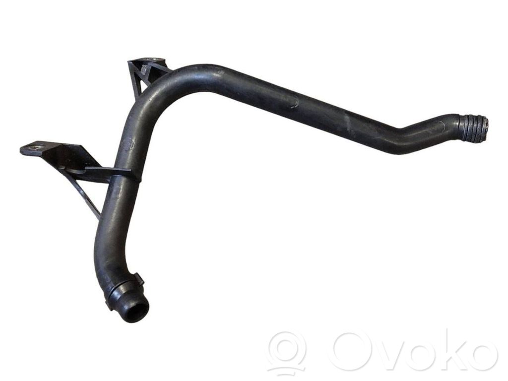 Caurulīte (-es) / šļūtene (-es)