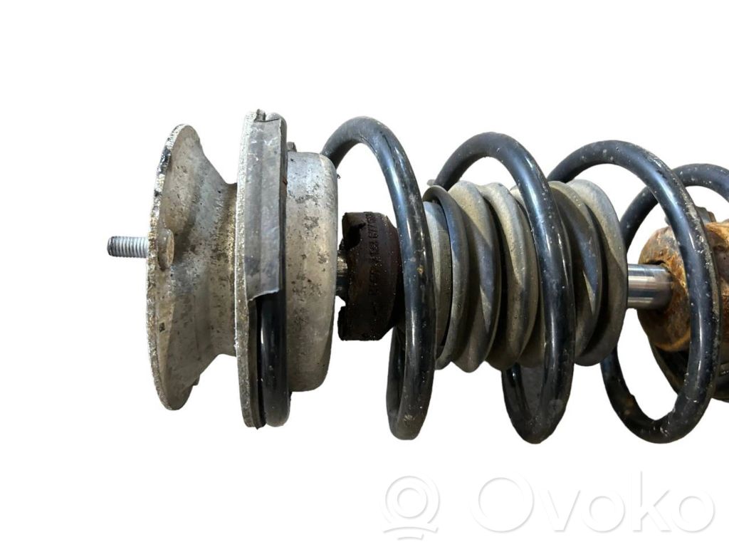 Front shock absorber