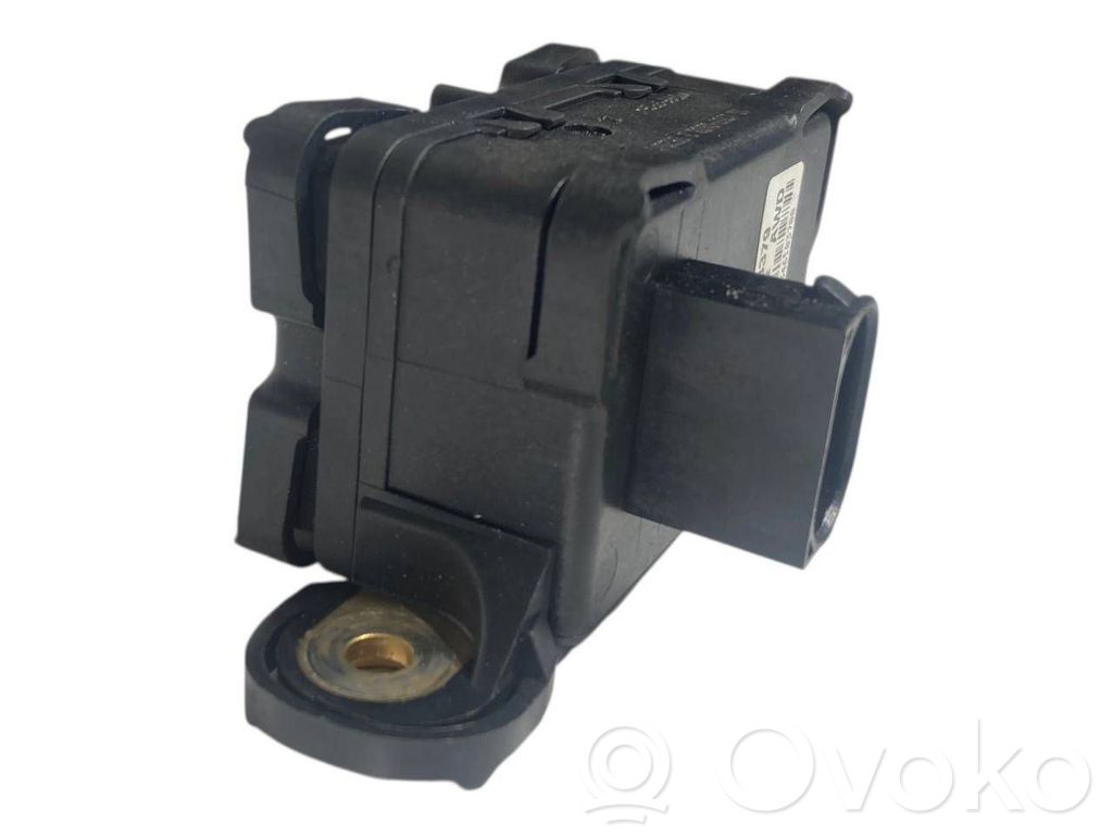 ESP (elektroniskās stabilitātes programmas) sensors (paātrinājuma sensors)