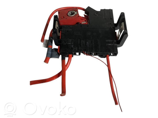 Узел соединения положительного провода