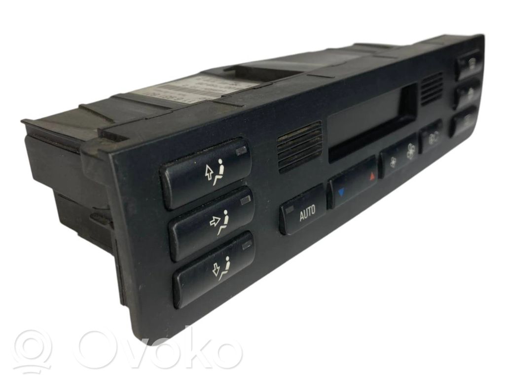 Air conditioning / climate control / interior heating control unit (in the passenger compartment)
