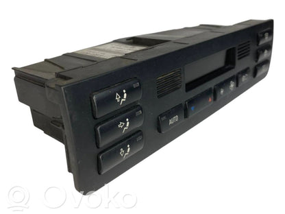 Air conditioning / climate control / interior heating control unit (in the passenger compartment)