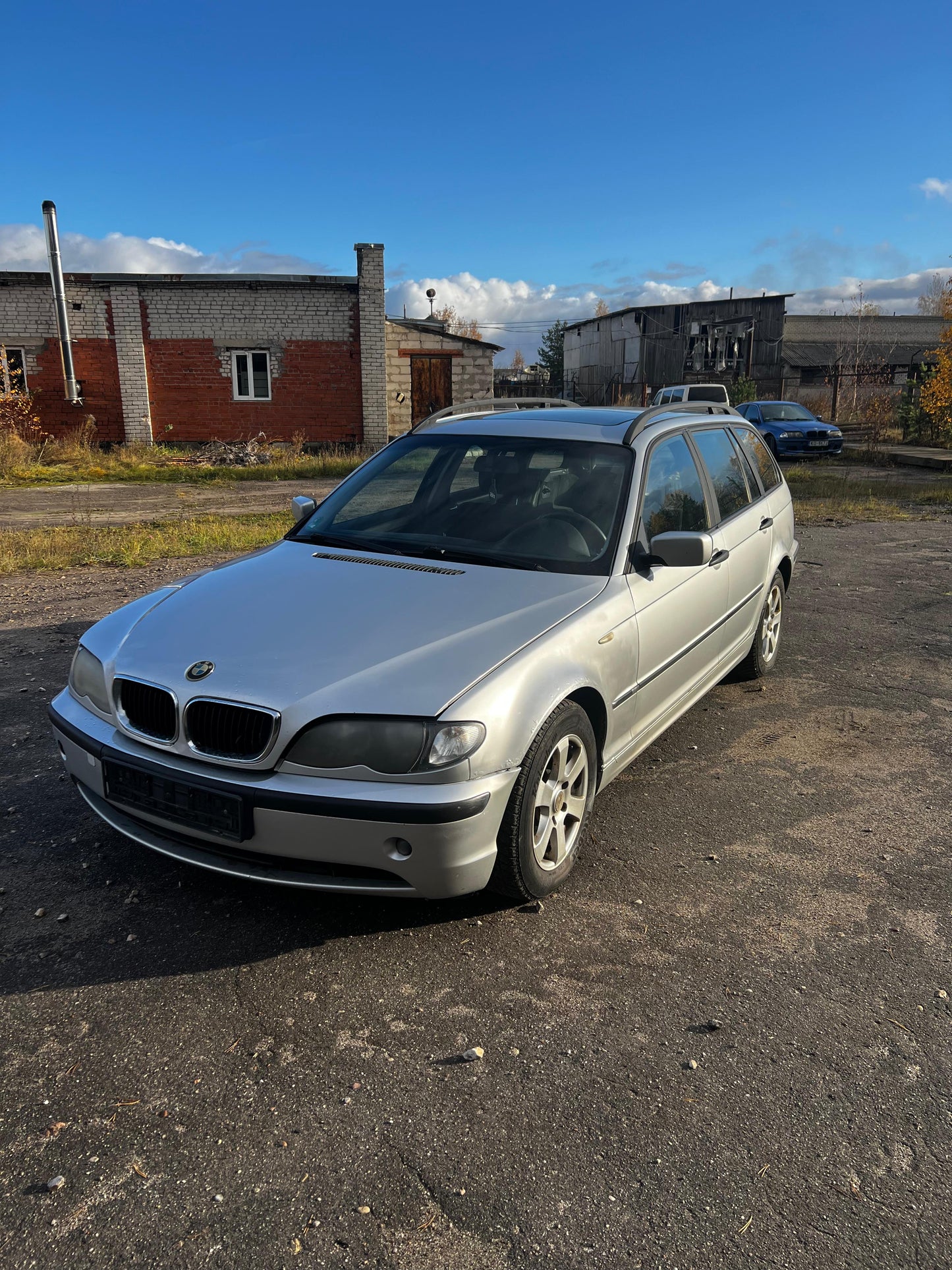 BMW 320 2002.G.