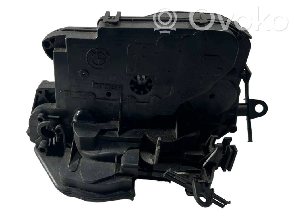 Aizmugurē slēdzene