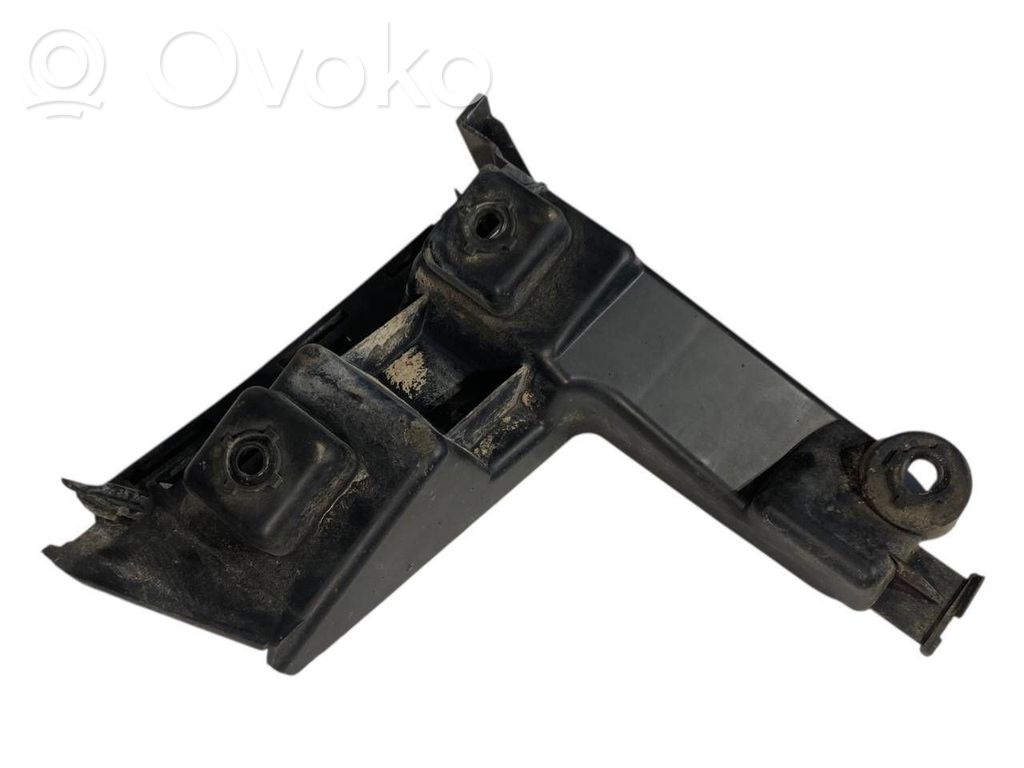 Aizmugurējā bufera montāžas kronšteins