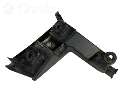 Aizmugurējā bufera montāžas kronšteins