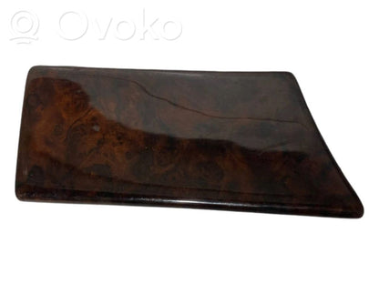 Dekoratīvās apdares lenta