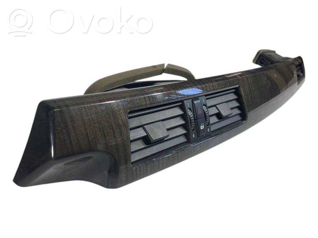 Отделка панели