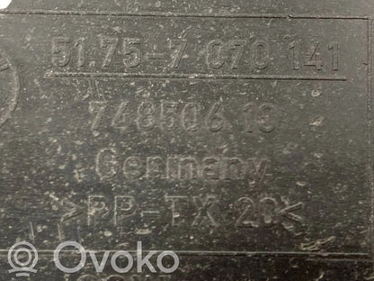 Apakšas aizsargs šasijas aizmugurējā daļā