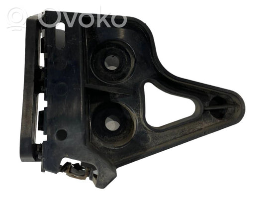 Rear bumper mounting bracket