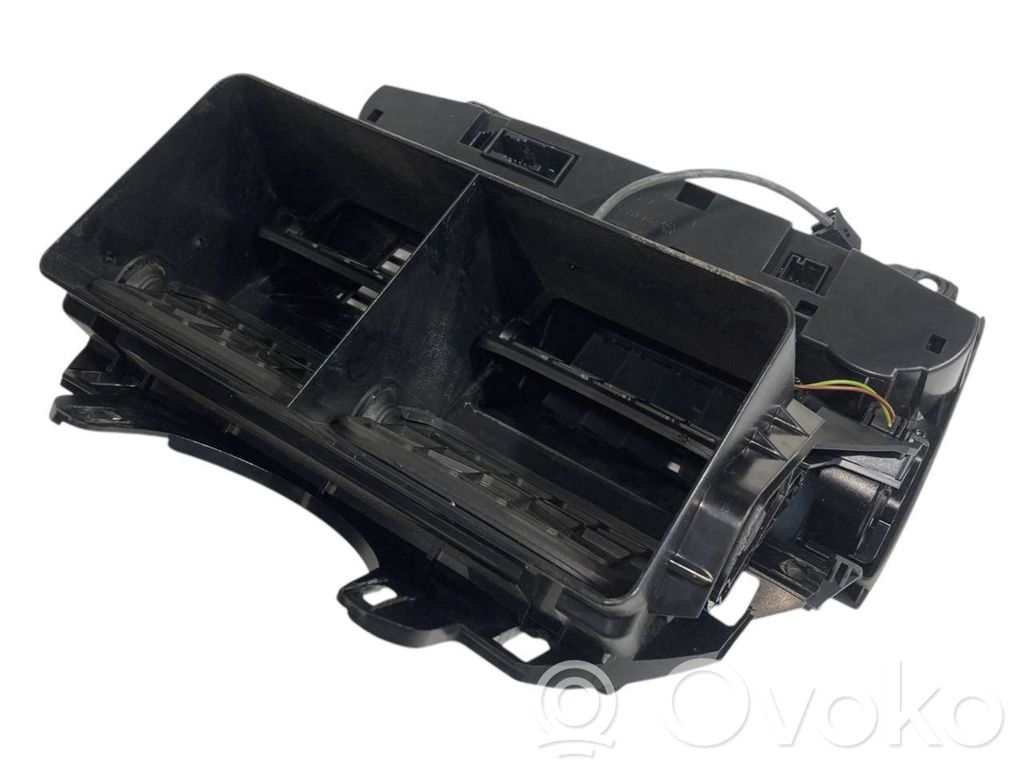 Gaisa kondicioniera / klimata kontroles / salona apsildes vadības bloks (salonā)