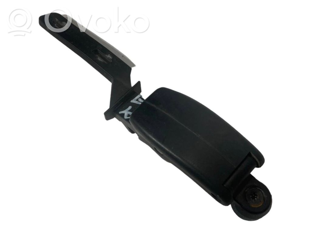 Mechanical rear window lift mechanism