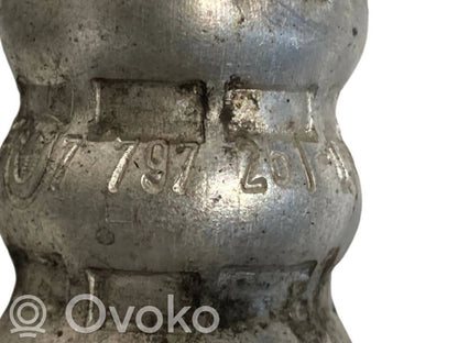 Pārnesumkārbas eļļas dzesētāja caurulīte (-es) / šļūtene (-es)