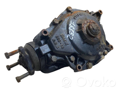 Priekšējais reduktors