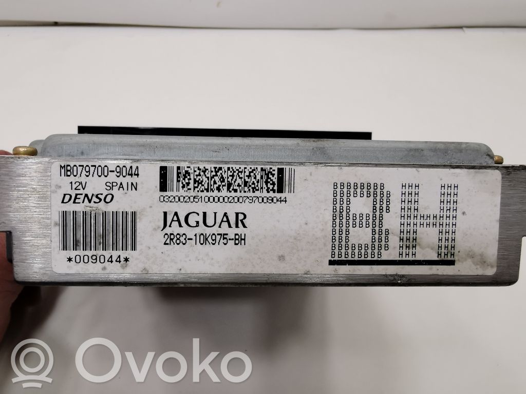 Блок управления двигателем