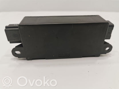 Rokas bremžu vadības modulis