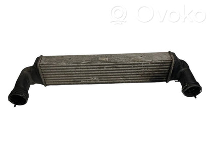 Starpdzesētāja radiators