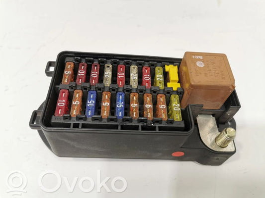 Fuse block