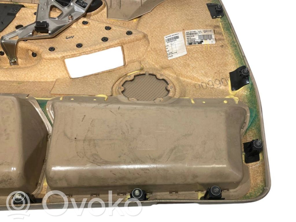 Отделка передней двери