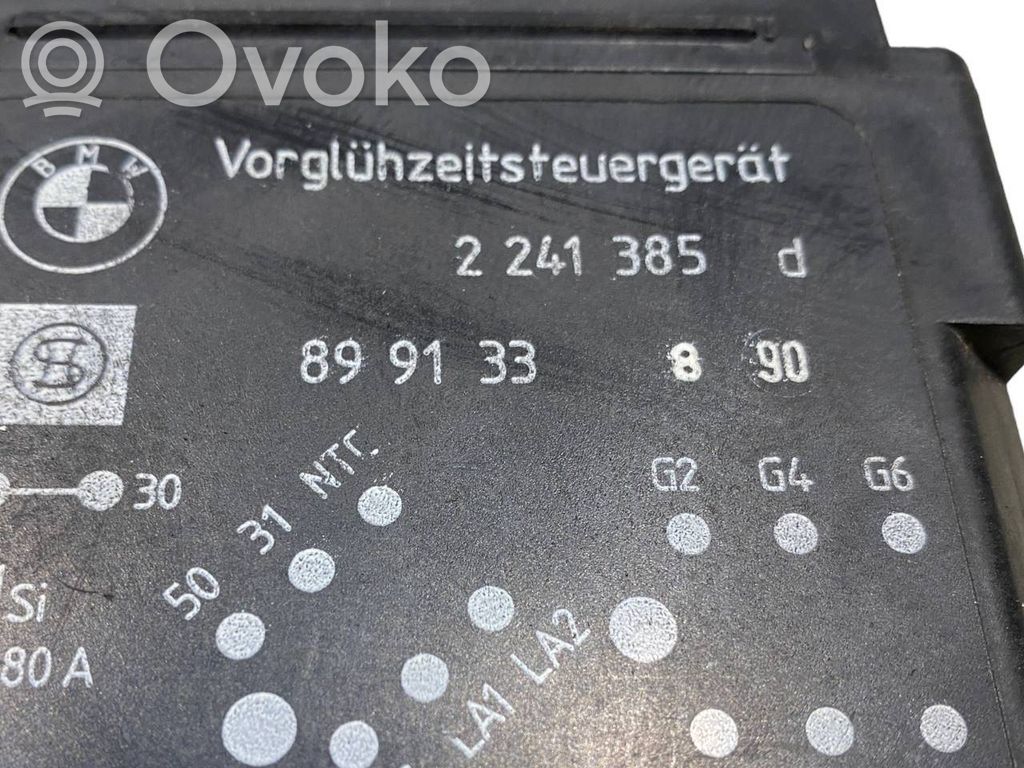 Kvēlsveču relejs