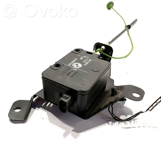 Электродвигатель замка крышки топливного бака