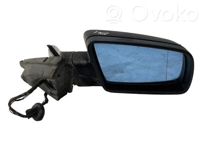 Mirror (electrically controlled)