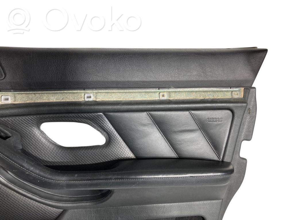 Priekšējo durvju apdare