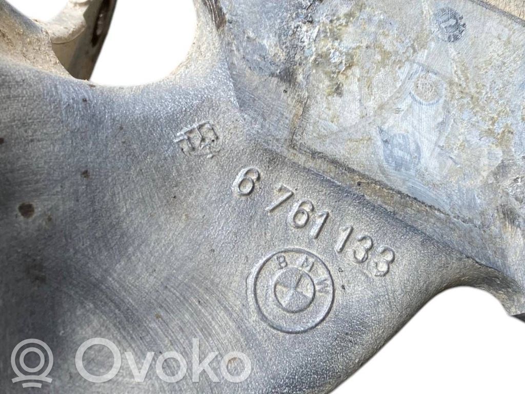 Pusrāmis aizmugurējais / priekšējais