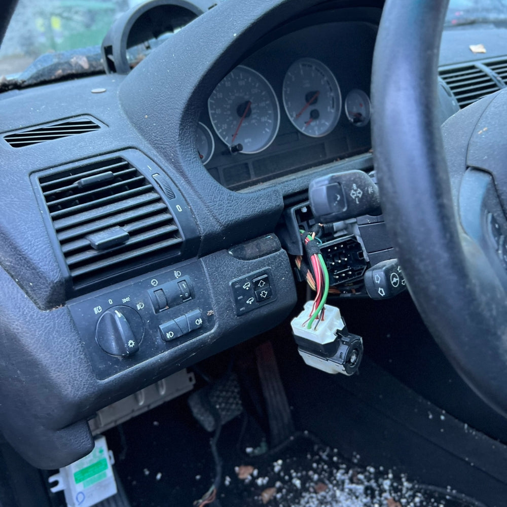 BMW X5 4.8is 2005 – rezerves daļas