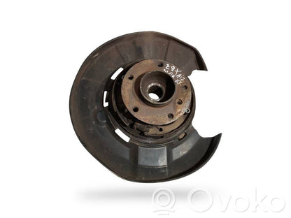 Aizmugurē riteņa rumbas vārpstas šarnīrs (stupica, capfa)