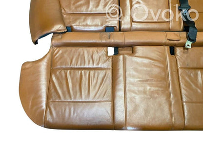 Sēdekļu komplekts