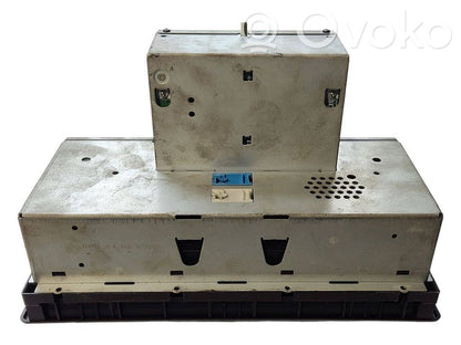 Радио / CD/DVD-плеер / навигация