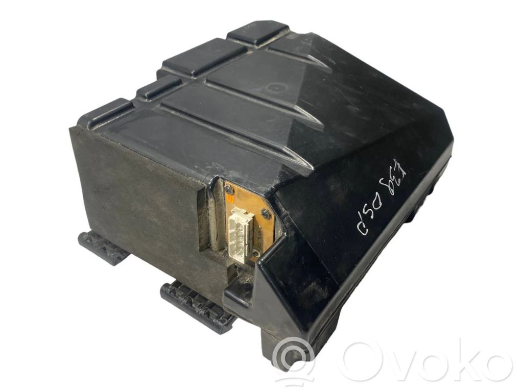 Zemo frekvenču skaļrunis