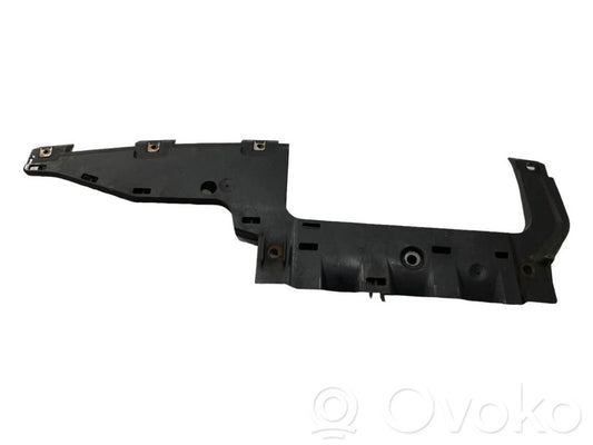 Rear bumper mounting bracket