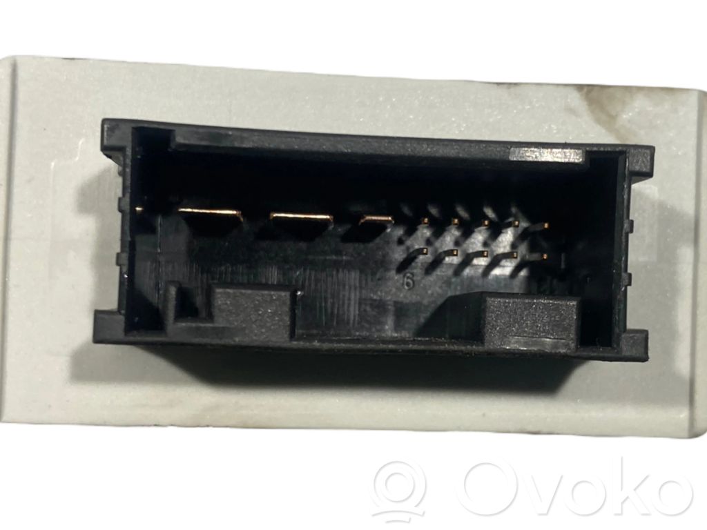 Aizdedzes ECU komplekts