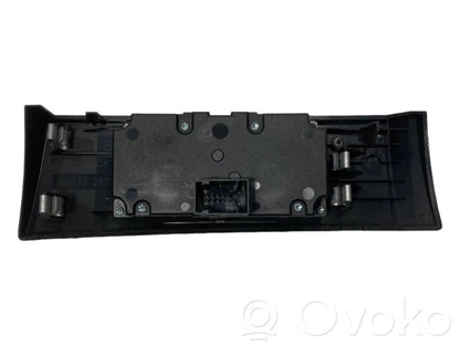 Headlight switch