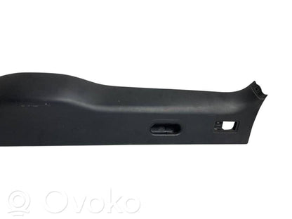 Galvenais apdares panelis