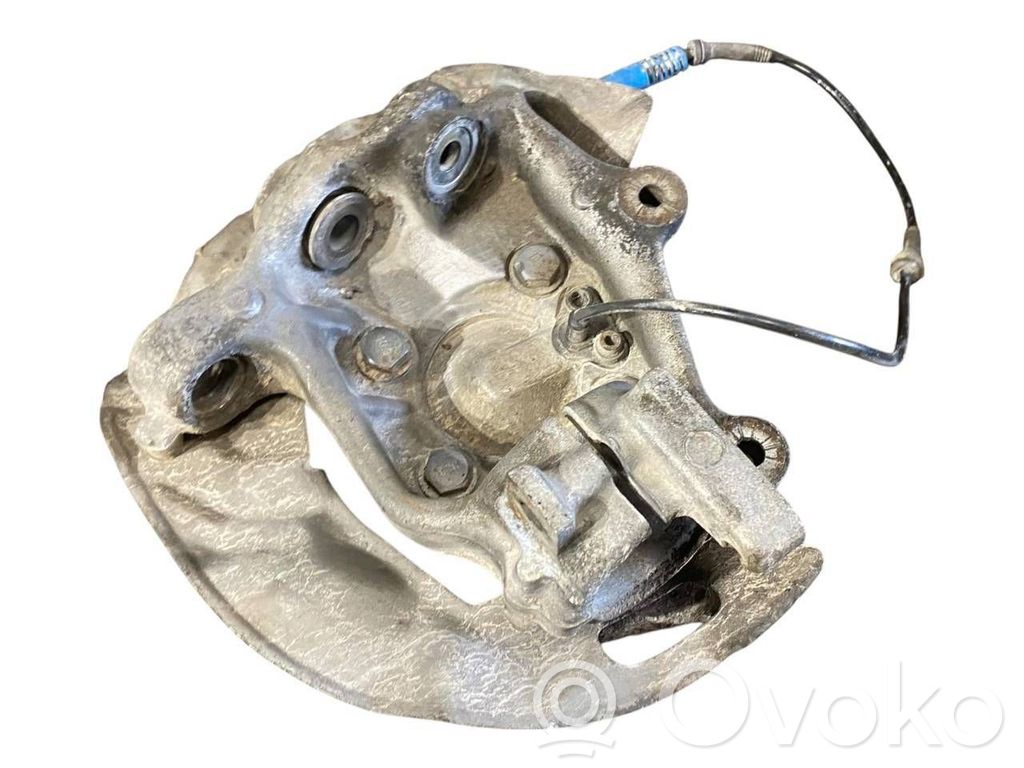 Priekšējā riteņa rumbas vārpstas šarnīrs (stupica, capfa)