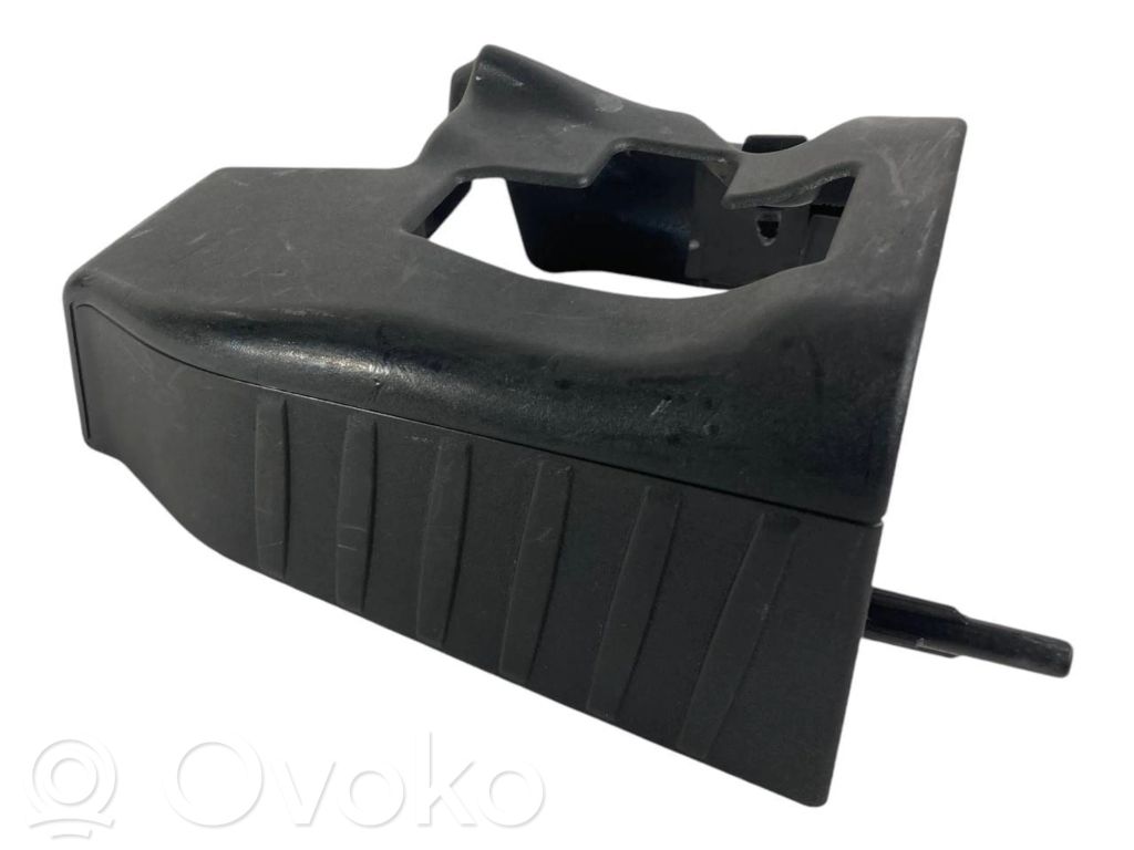 Другой тип декоративной отделки багажника