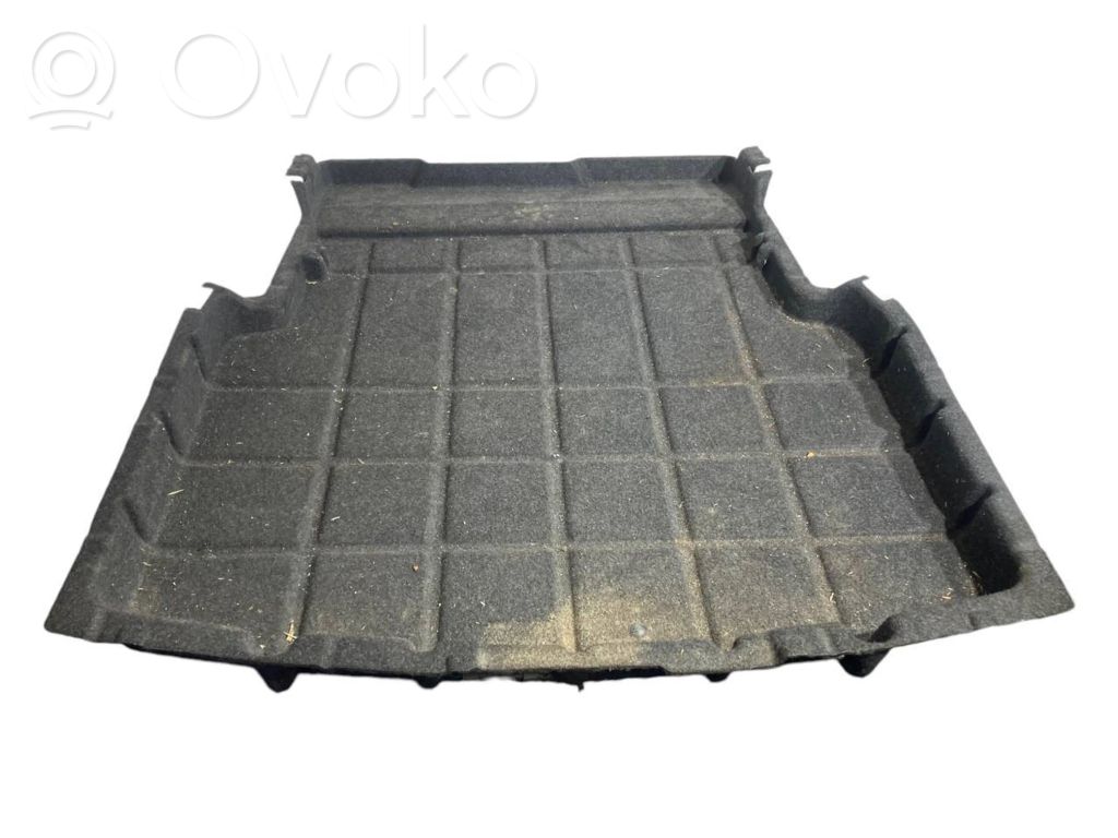 Пол багажника