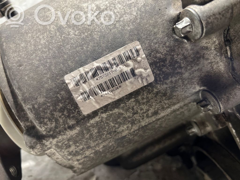 Pārnesumkārbas reduktors / razdatka