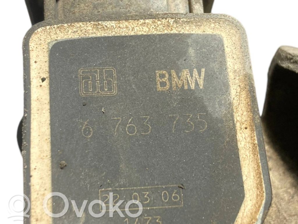 Augstuma sensors (priekšējo lukturu)