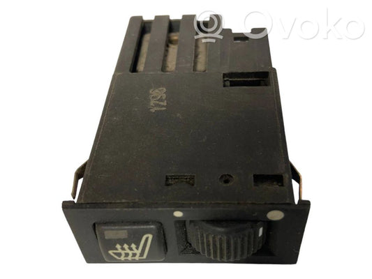 Выключатель подогрева сидений