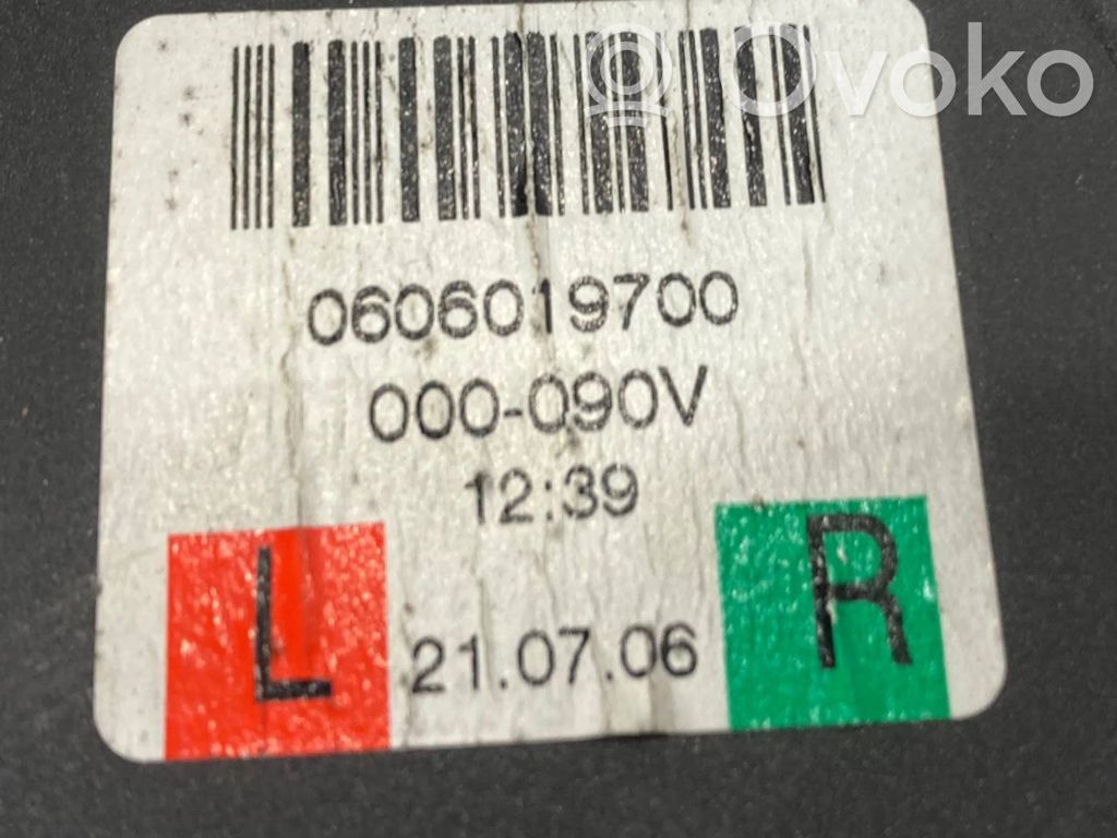 Задний ремень безопасности